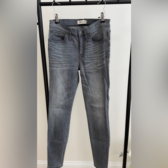 Madewell 9” High Riser Skinny Jeans Size 26 Inseam 27” Dark Wash Stretch Denim🩶 - Picture 3 of 10
